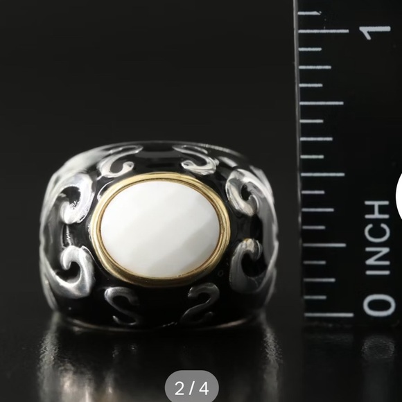 Dome-Shaped sterling Silver and 18k Gold Ring Scrollwork. By Phillip Gabriel - Picture 2 of 6